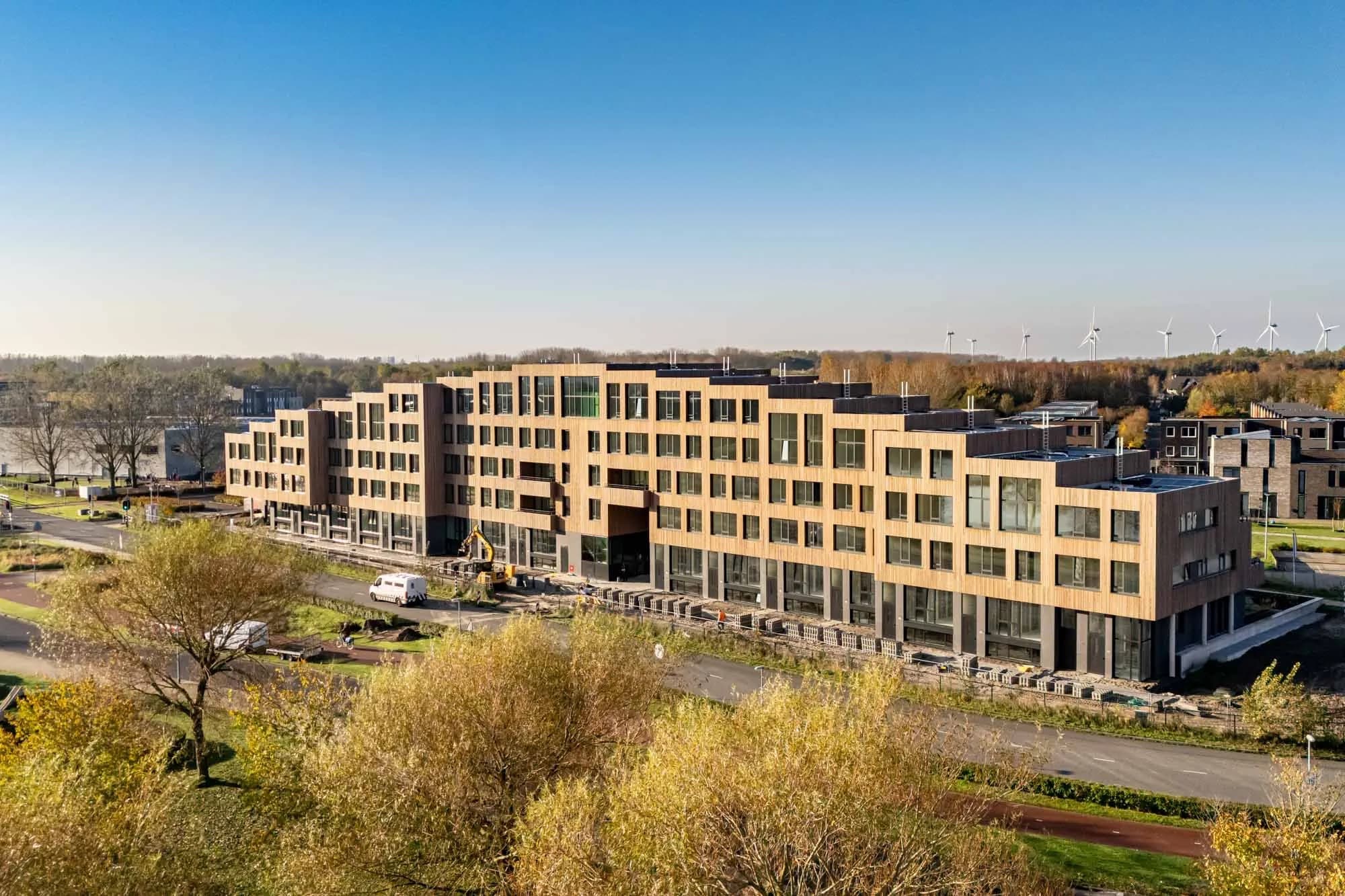 KeraStone keramische tegels gelegd door Keistad Tegelwerken